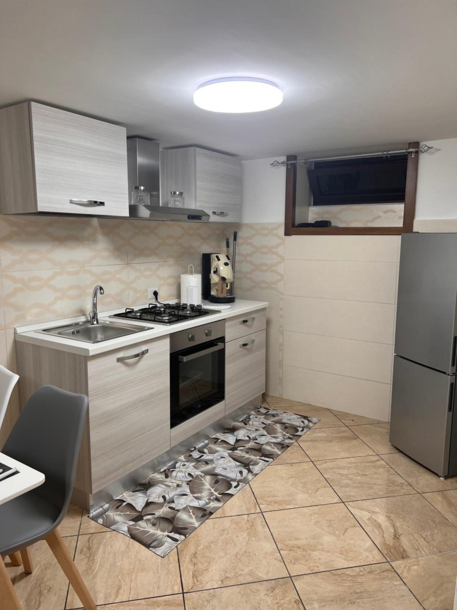 Easy Fly Apartment Napoli Bagian luar foto